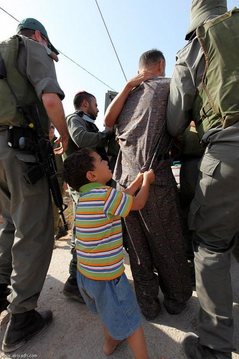 قراقع أمام وفد إيطالي: 850 ألف فلسطيني دخلوا السجون الإسرائيلية