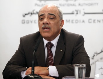 أبو مغلي: الوزراة سترسل شاحنات أدوية لمستشفيات القطاع خلال 24 ساعة