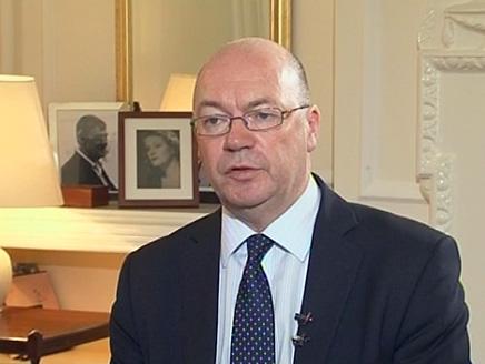 بيرت يعرب عن قلق بلاده من مواصلة بناء المستوطنات في الضفة والقدس الشرقية