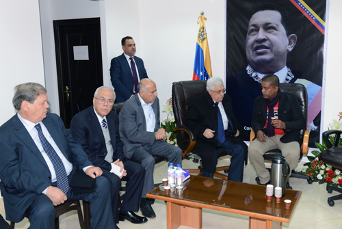 الرئيس يقدم واجب العزاء برحيل الرئيس الفنزويلي شافيز