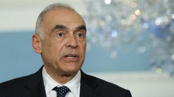 وزير الخارجية المصري يطالب 