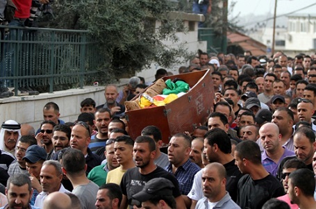 تشييع جثمان الشهيد غزاونة في بلدة الرام