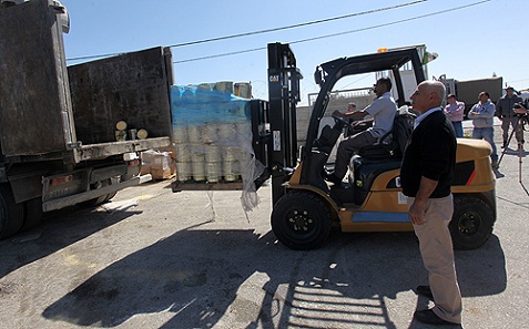 إتلاف خمسين طنا من الأدوية ومنتجات المستوطنات والمواد التموينية الفاسدة