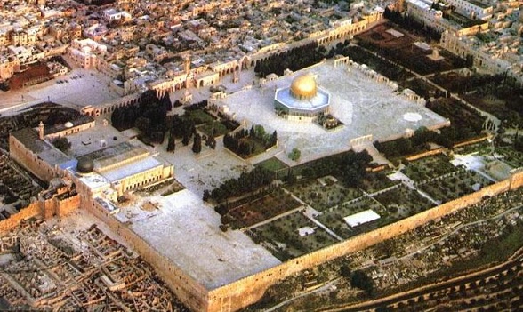 أوقاف القدس ترفض إقامة متنزه فوق سوقي اللحامين والعطارين