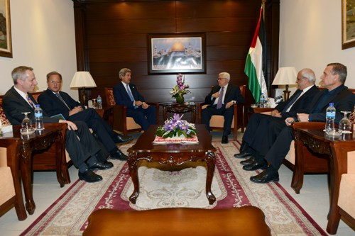 أبو ردينة: الاتفاق على مرحلة الإعداد المبدئي لوضع أسس المفاوضات