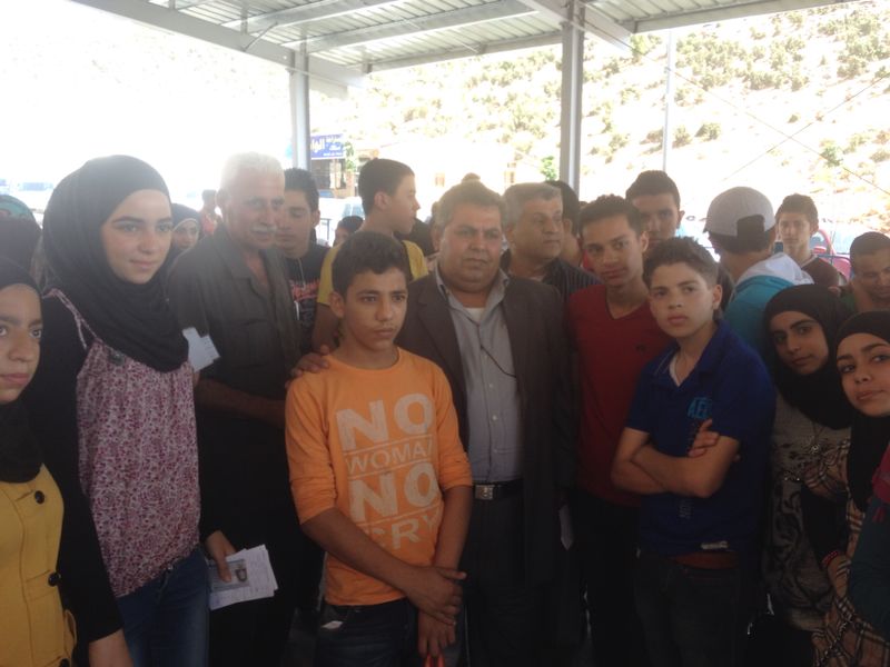 سفارة فلسطين تستقبل طلاب الشهادة المتوسطة القادمين من سوريا