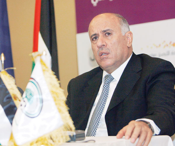 الرجوب يهنئ فتيات فلسطين بالتأهل إلى نصف نهائي كأس العرب