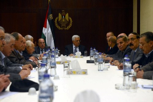 الرئيس يترأس اجتماع اللجنة التنفيذية لمنظمة التحرير