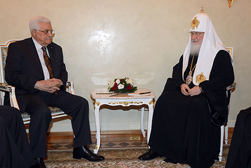 بطريرك موسكو وعموم روسيا يقلد الرئيس أعلى وسام للكنيسة