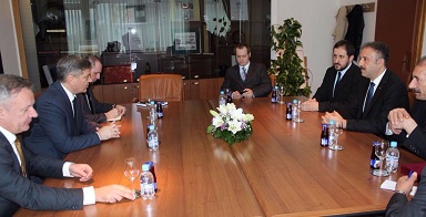 عسّاف يسلّم رئيس البوسنة والهرسك رسالة من رئيس دولة فلسطين