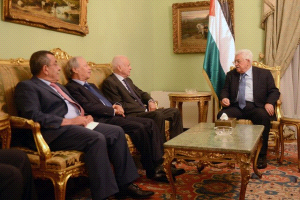 الرئيس يستقبل الأمين العام للجامعة العربية