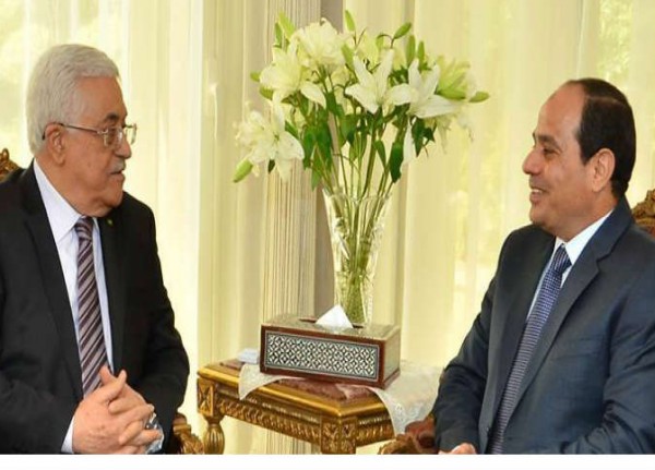 الرئيس الفلسطيني عباس ونظيره المصري السيسي ناقشا عقد مؤتمر دولى لإنهاء الاحتلال