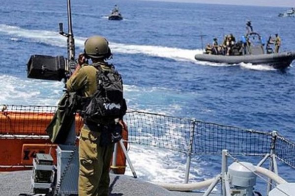 الاحتلال يستهدف الصيادين في بحر رفح وخان يونس والمزارعين في المحافظة الوسطى