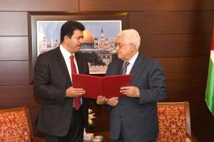 الرئيس يستقبل سفير تونس لدى دولة فلسطين