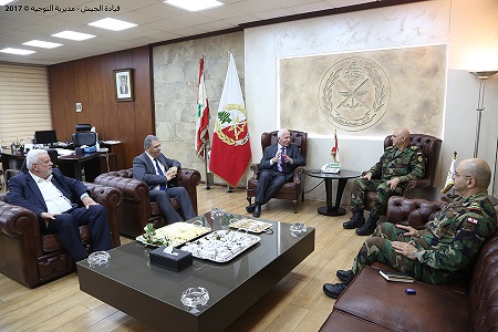 الاحمد يلتقي قائد الجيش ومدير عام الامن العام اللبناني