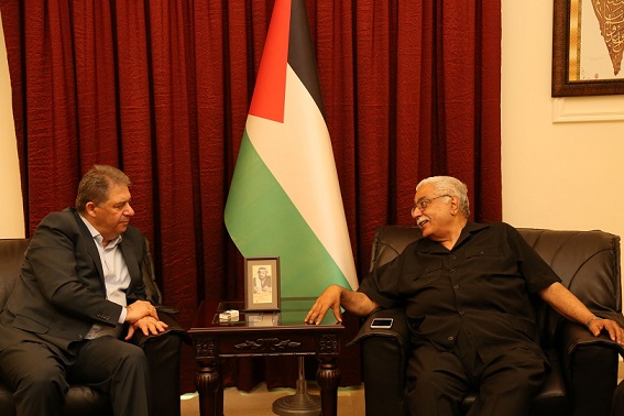 دبور يستقبل وفد الحملة الاهلية لنصرة فلسطين وقضايا الامة