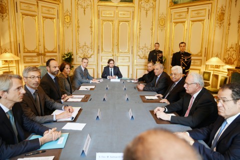 الرئيس يجتمع مع رئيس الوزراء الفرنسي
