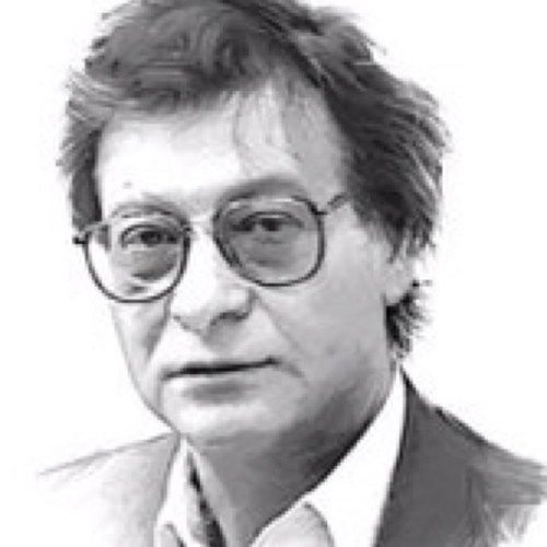 تسع سنوات على رحيل الشاعر محمود درويش