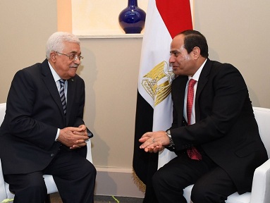 الرئيس يهنئ السيسي بإعادة انتخابه رئيسا لجمهورية مصر العربية