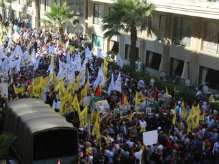 الالاف من ابناء شعبنا في لبنان يحتشدون في لقاء الوفاء للرئيس محمود عباس