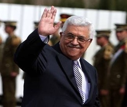 الرئيس يطمئن على أوضاع حجاج فلسطين
