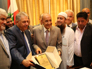 بري يطالب باجتماع عاجل للجامعة العربية لاتخاذ قرار بتمويل "الاونروا"