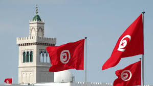 رام الله: وقفة تضامنية مع الشعب التونسي تنديداً بالتفجير الإرهابي