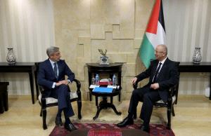 الحمد الله يطلع القنصل الفرنسي على آخر التطورات