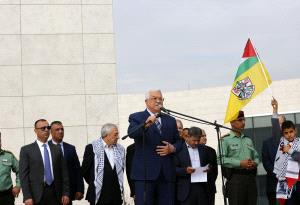 الرئيس: صفقة القرن ومؤامرة "حماس" لتعطيل قيام الدولة الفلسطينية لن تمرا