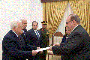 الرئيس يتقبل أوراق اعتماد سفير الأورغواي الشرقية لدى دولة فلسطين