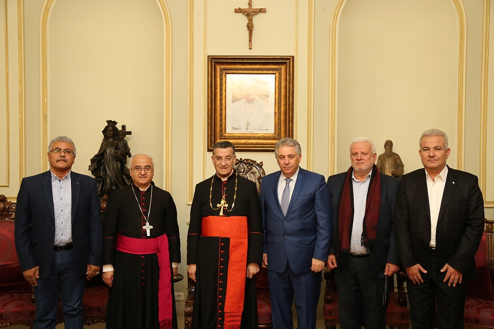 البطريرك الراعي لدى استقباله السفير دبور: الرئيس محمود عباس رجل السلام بامتياز