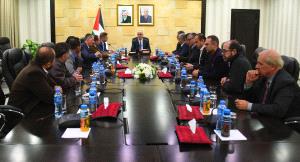 الحمد الله يستقبل وفدا من نقابة الأطباء