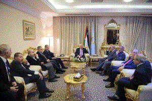 الرئيس يستقبل أعضاء مجلس العلاقات العربية والدولية