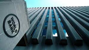البنك الدولي: الاقتصاد الفلسطيني في صدمة حادة ويجب حل أزمة المقاصة سريعا