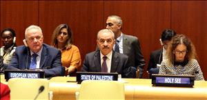 اشتية: التنمية بحاجة لتعبئة الإمكانيات لمكافحة الفقر والبطالة