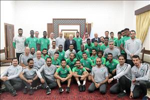 الرئيس يستقبل لاعبي المنتخب الوطني السعودي لكرة القدم