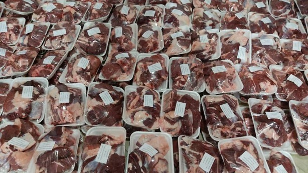 تكساس: الجالية الفلسطينية تواصل تقديم المساعدات العينية لشعبنا في الوطن