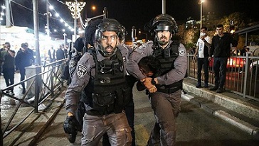 الشرطة الإسرائيلية تصعد حملتها ضد المتظاهرين نصرة للقدس والأقصى
