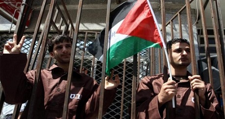 هيئة الأسرى: محكمة الاحتلال ترفع حكم الأسير مروان معدي من 8 سنوات لـ 22 عاماً وتغريمه 50 ألف شيقل