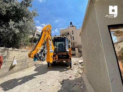 الاحتلال يجبر عائلة أبو غنام على هدم منزلها شرق القدس