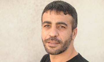الأسير أبو حميد ما زال في وضع صحي خطير والأطباء يبقونه في حالة تنويم