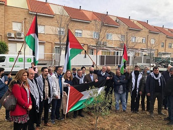 إحياء الذكرى الـ46 ليوم الأرض الخالد في ثراغوثا الإسبانية