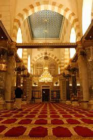 قوات الاحتلال تقتحم المصلى القبلي بالمسجد الأقصى المبارك