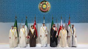 القمة الخليجية تؤكد ضرورة وقف إطلاق النار وتدعو إلى إرسال المساعدات إلى القطاع