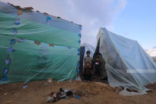 الاحتلال يجبر المواطنين على النزوح قسرا عن 20% من مساحة خان يونس