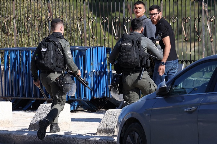 إصابة عشرات المصلين إثر اعتداء الاحتلال عليهم في وادي الجوز بالقدس المحتلة