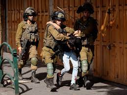 الاحتلال يعتقل 26 مواطنا من عدة مناطق بالضفة