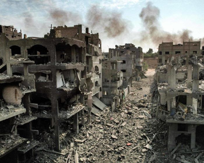 "جودة البيئة": انبعاث مليوني طن من ثاني أكسيد الكربون جراء هدم المباني في غزة