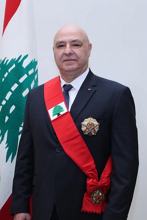 الرئيس اللبناني يؤكد على حق الفلسطينيين في دولتهم السيدة استنادا الى قرارات الشرعية الدولية