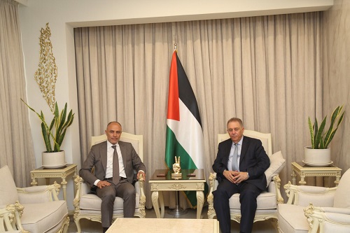 السفير دبور يستقبل السفير التونسي والقائم باعمال سفارة سوريا في زيارة وداعية